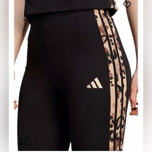 Worn Once Adidas women’s leopard 🐆 print 3 stripe black leggings XL